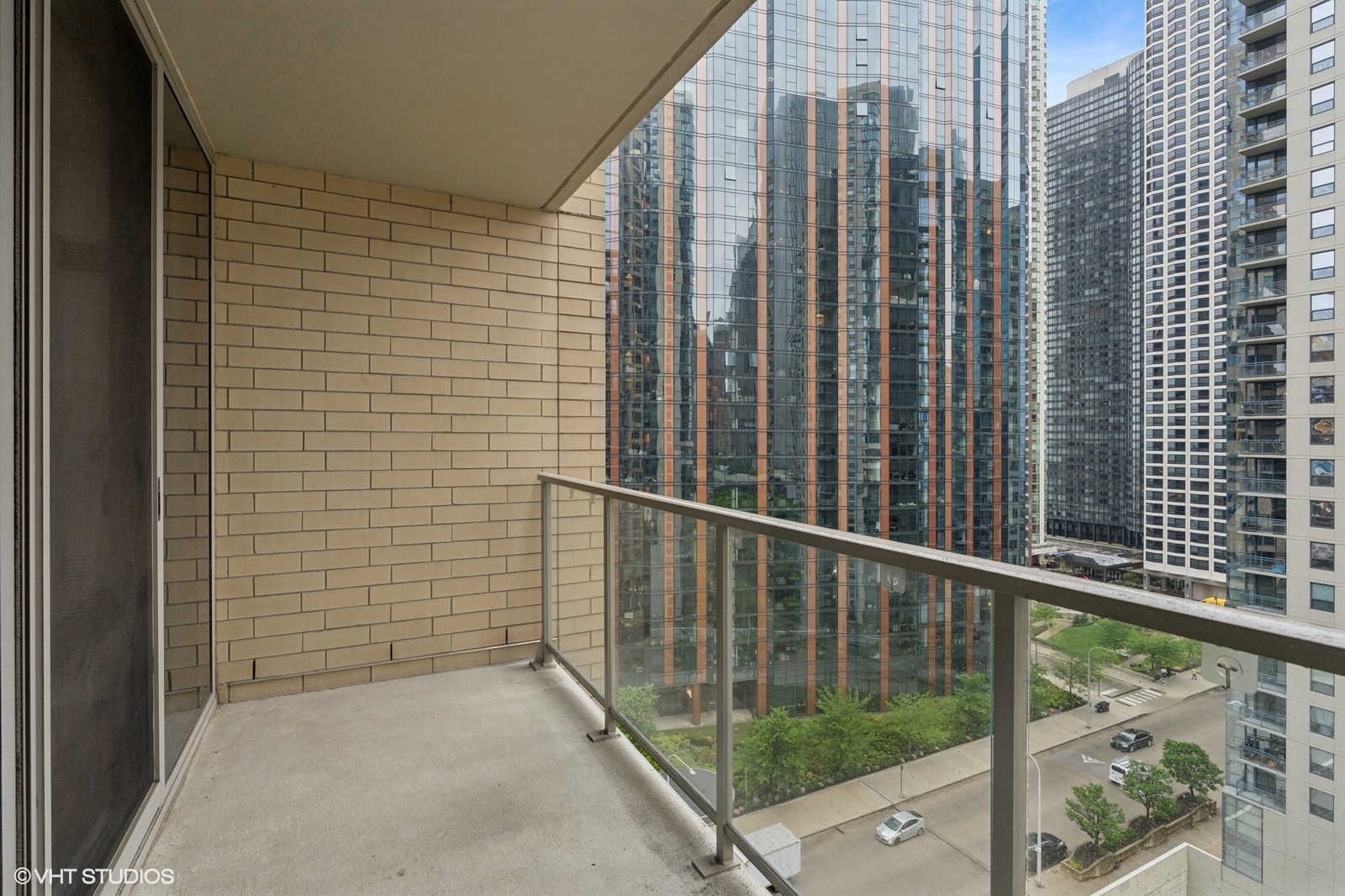 420 E Waterside Drive Unit: 1103