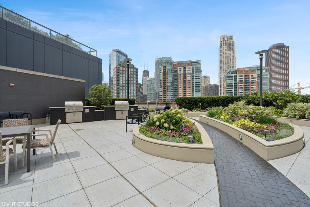 420 E Waterside Drive Unit: 1103