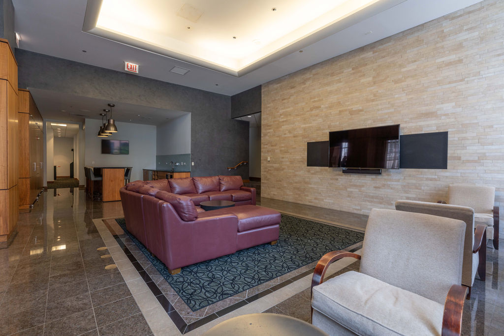 420 E Waterside Drive Unit: 1103