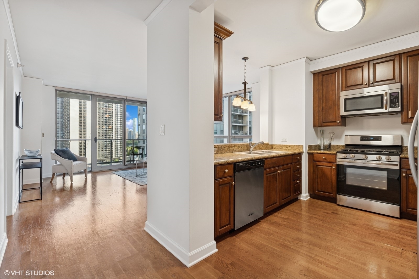 420 E Waterside Drive Unit: 1103