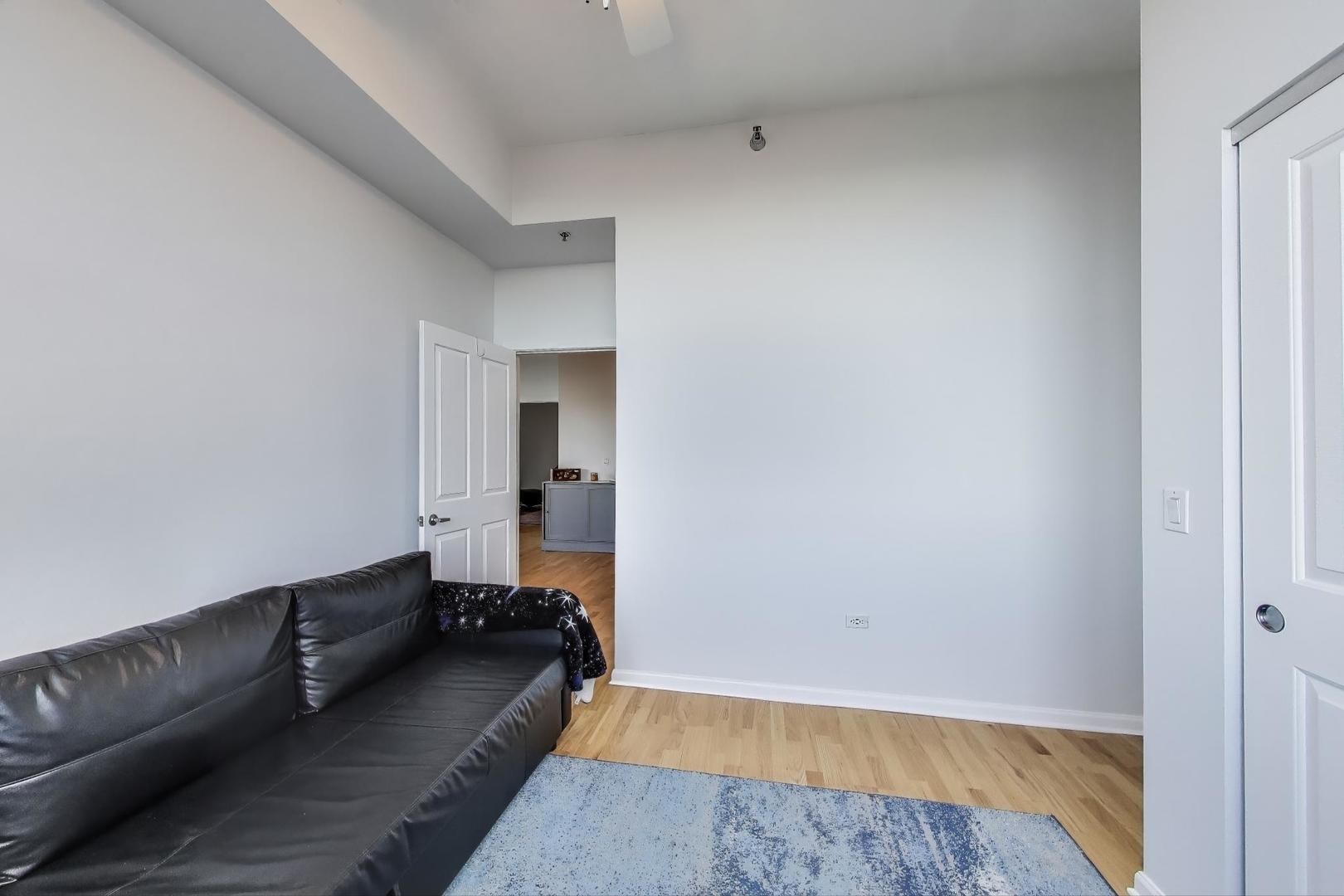 1464 S Michigan Avenue Unit: 1904