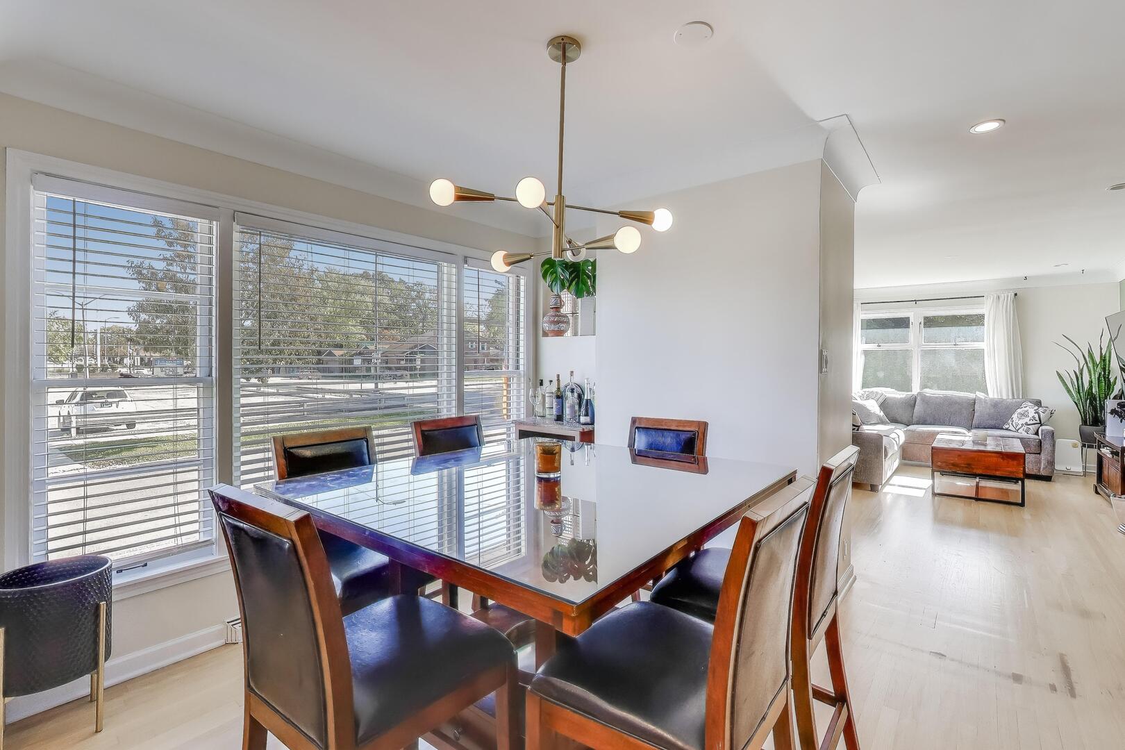 10252 S Fairfield Avenue