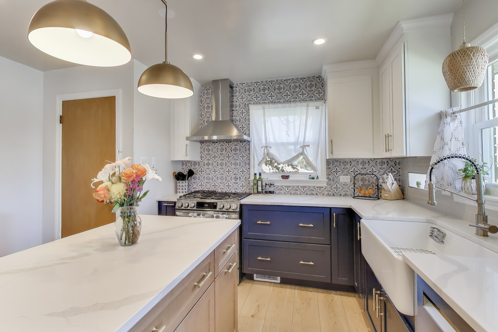 10252 S Fairfield Avenue