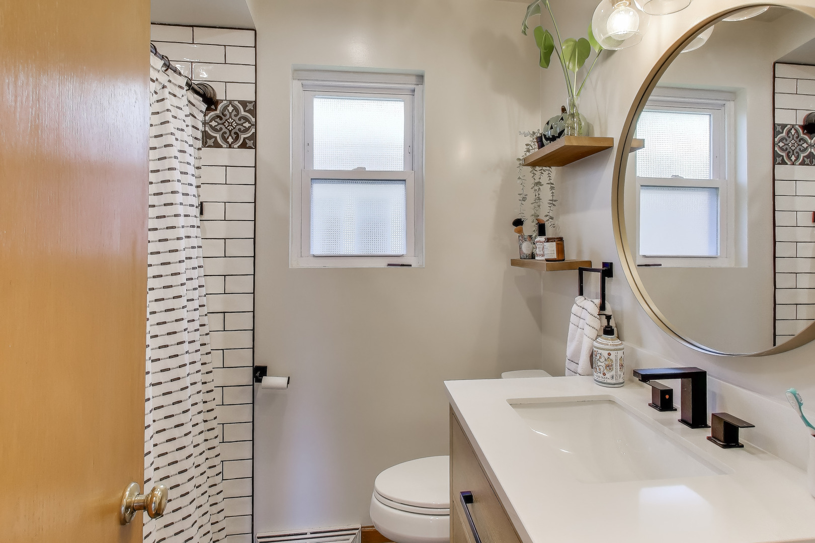 10252 S Fairfield Avenue