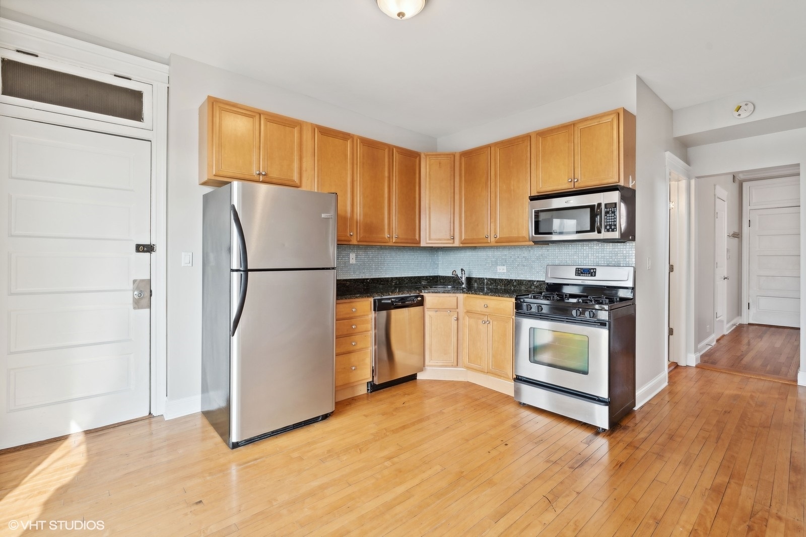 2345 W THOMAS Avenue Unit: 3R
