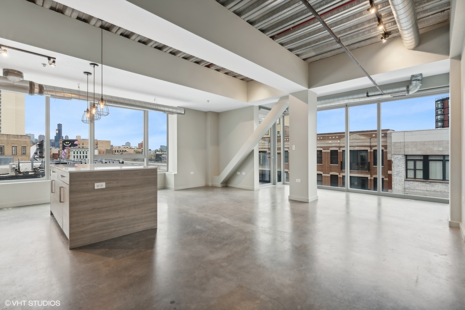 1241 N MILWAUKEE Avenue Unit: 401