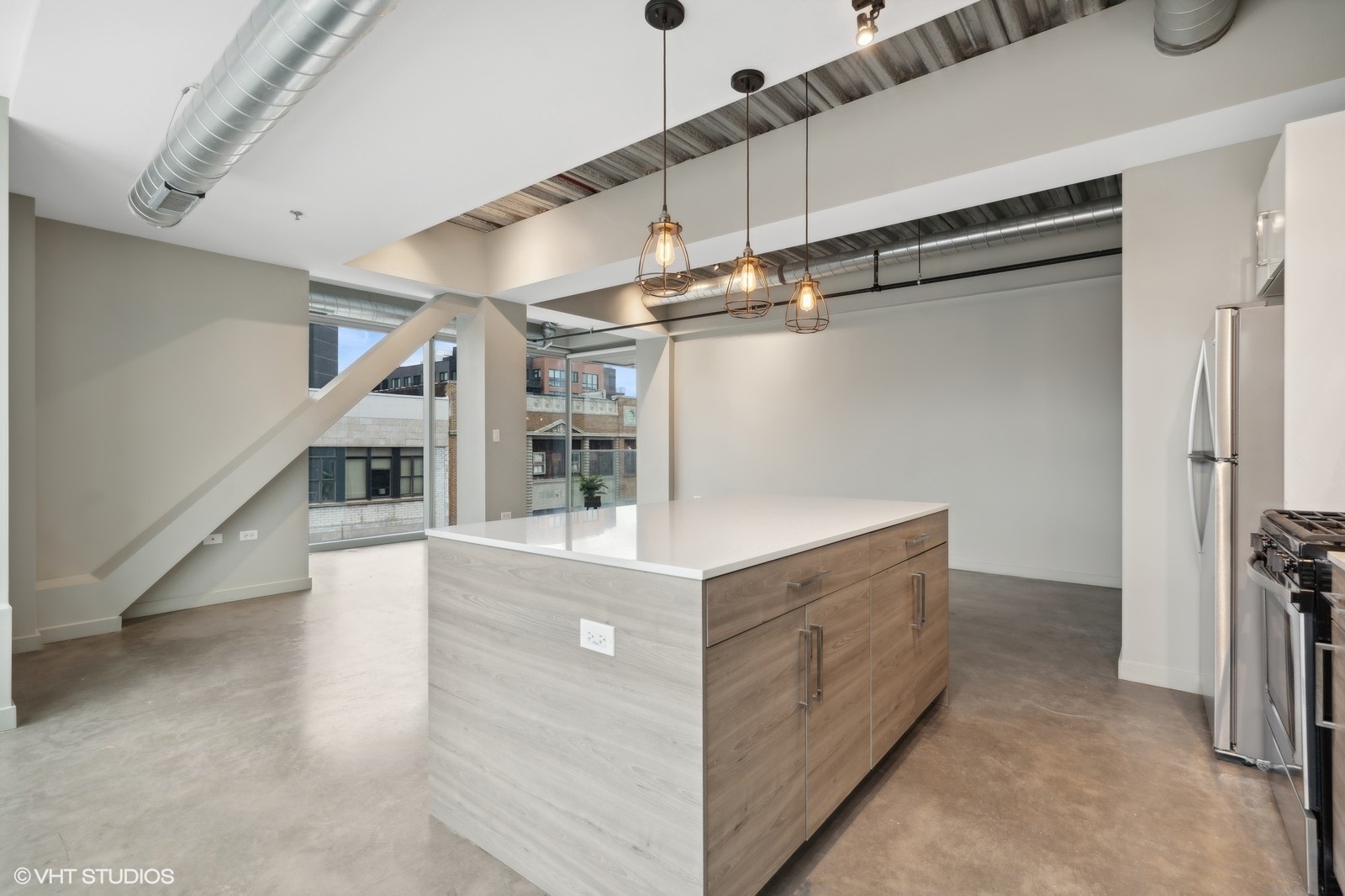 1241 N MILWAUKEE Avenue Unit: 401