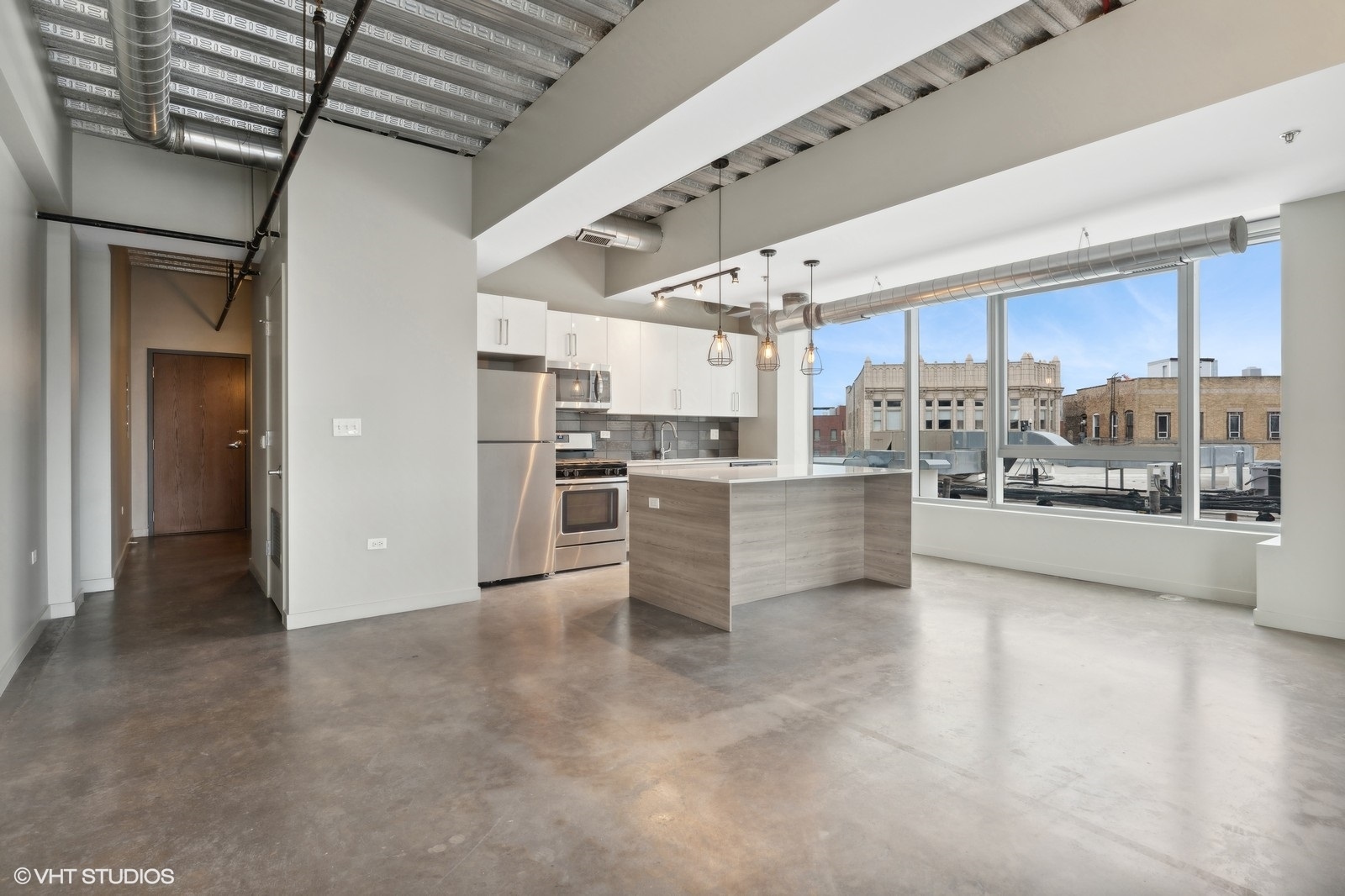 1241 N MILWAUKEE Avenue Unit: 401