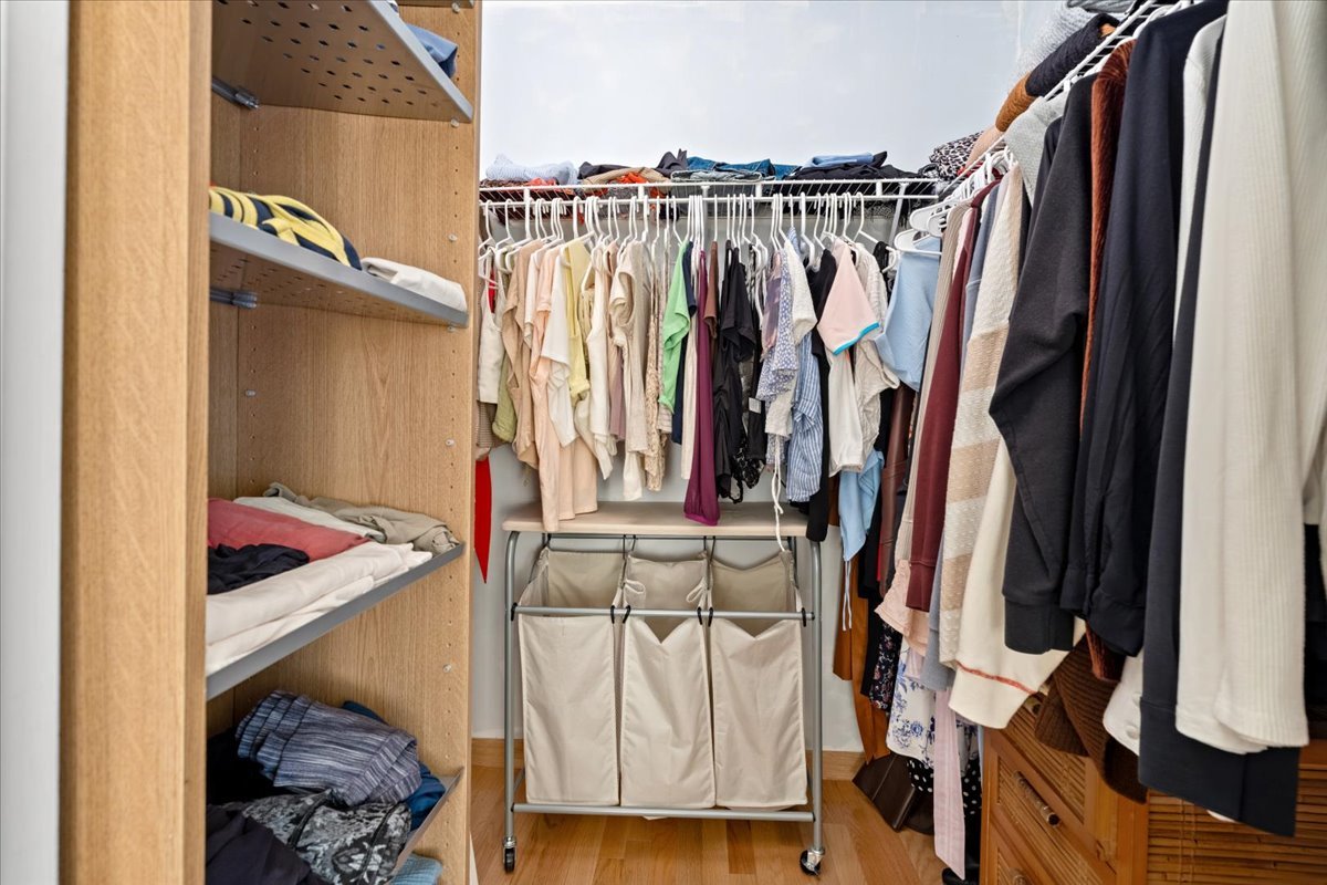 40 E 9th Street Unit: 1303