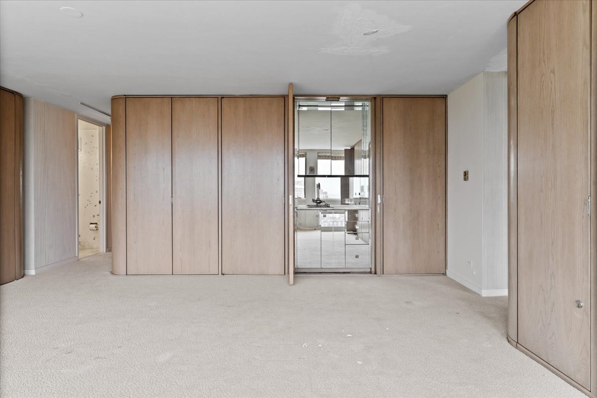 1110 N Lake Shore Drive Unit: 31N