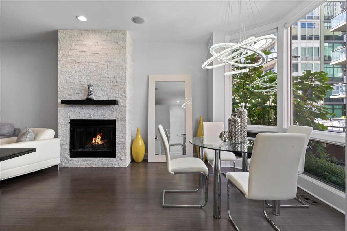 641 W Wayman Street Unit: B