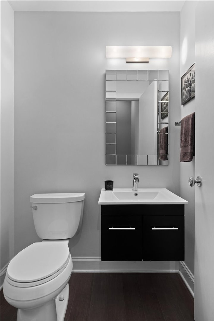 641 W Wayman Street Unit: B