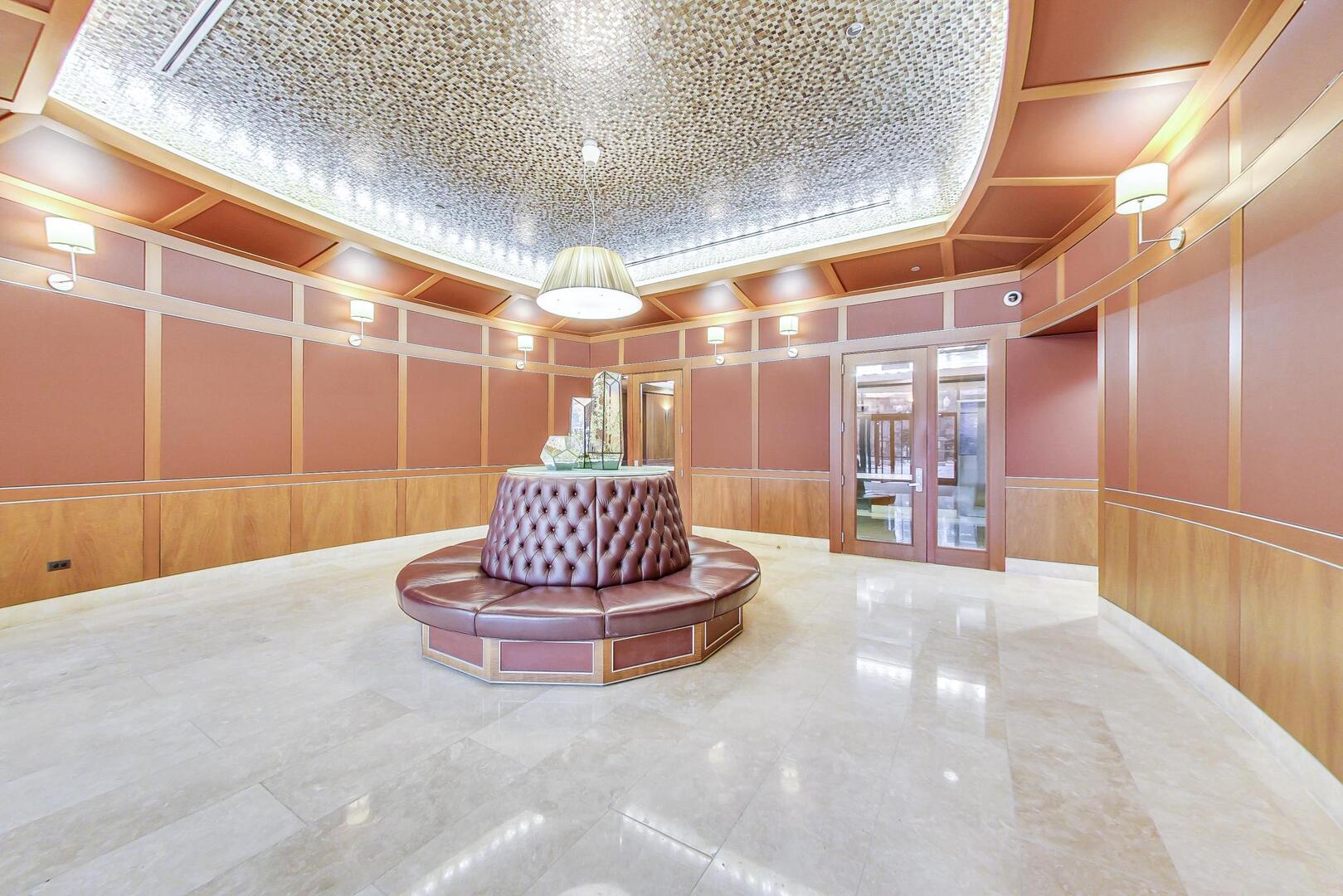 849 N FRANKLIN Street Unit: 1110