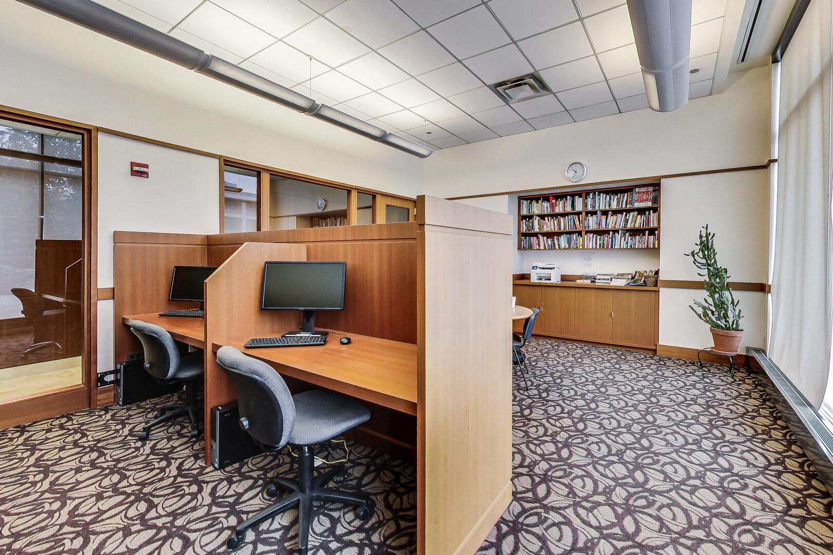 849 N FRANKLIN Street Unit: 1110