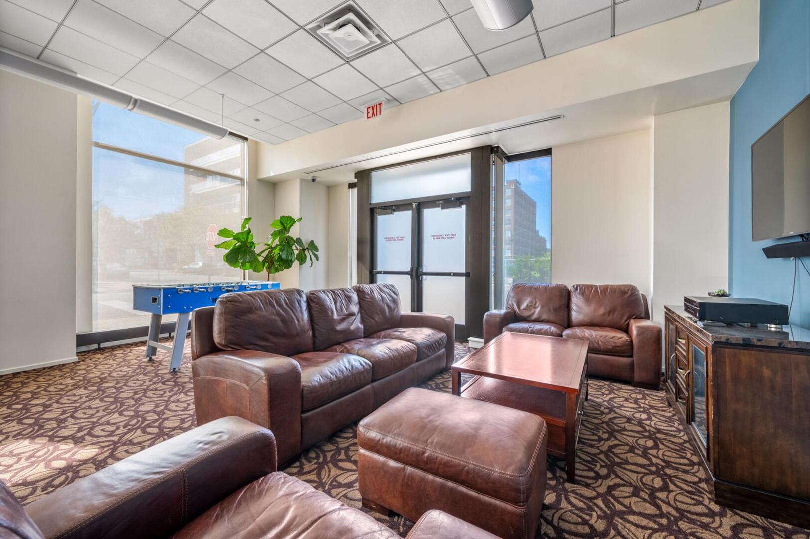 849 N FRANKLIN Street Unit: 1110