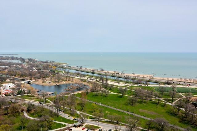 1660 N LaSalle Drive Unit: 2711