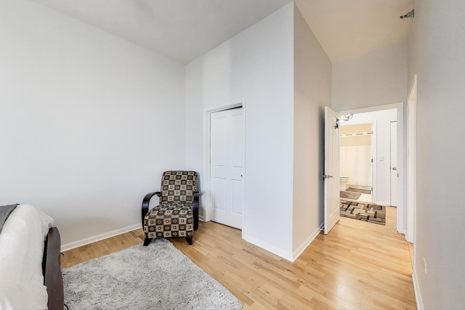 1464 S Michigan Avenue Unit: 1904