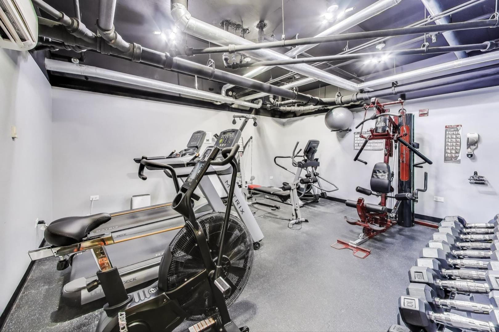 1464 S Michigan Avenue Unit: 1904