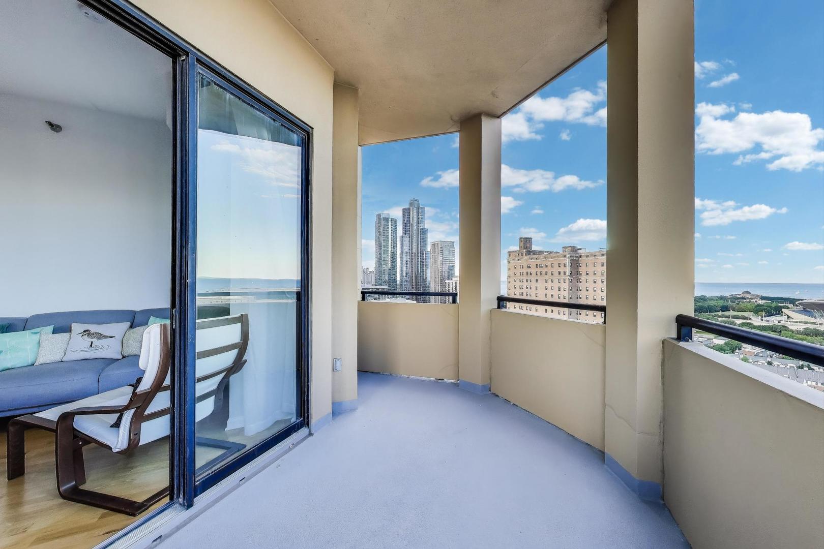 1464 S Michigan Avenue Unit: 1904