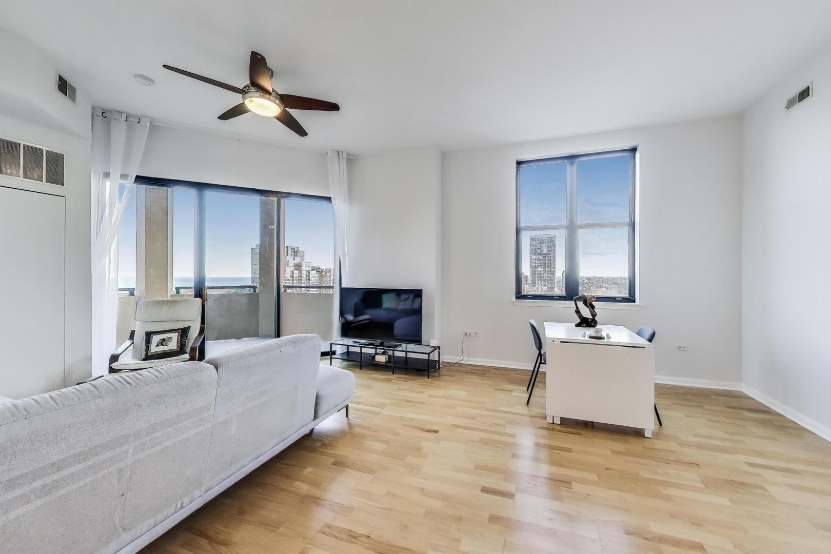 1464 S Michigan Avenue Unit: 1904