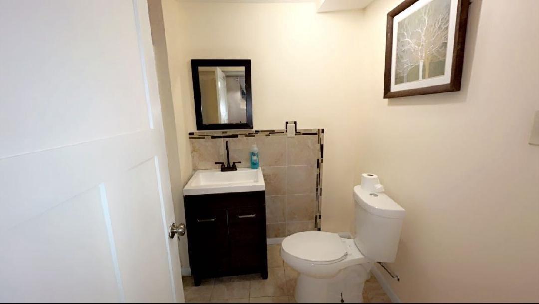 1624 S Throop Street Unit: G