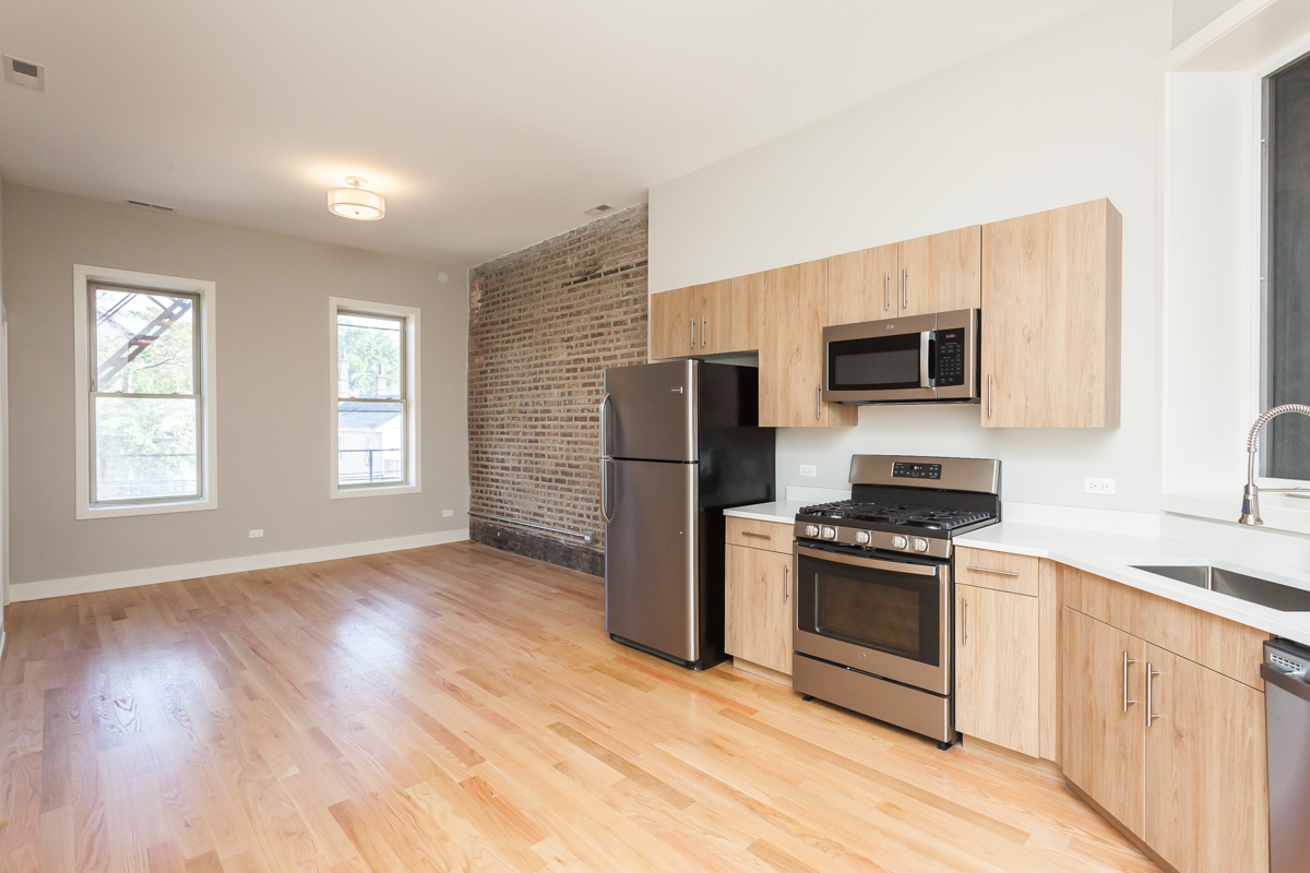 1134 W 18th Street Unit: 2R