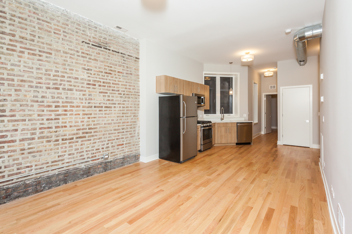 1134 W 18th Street Unit: 2R