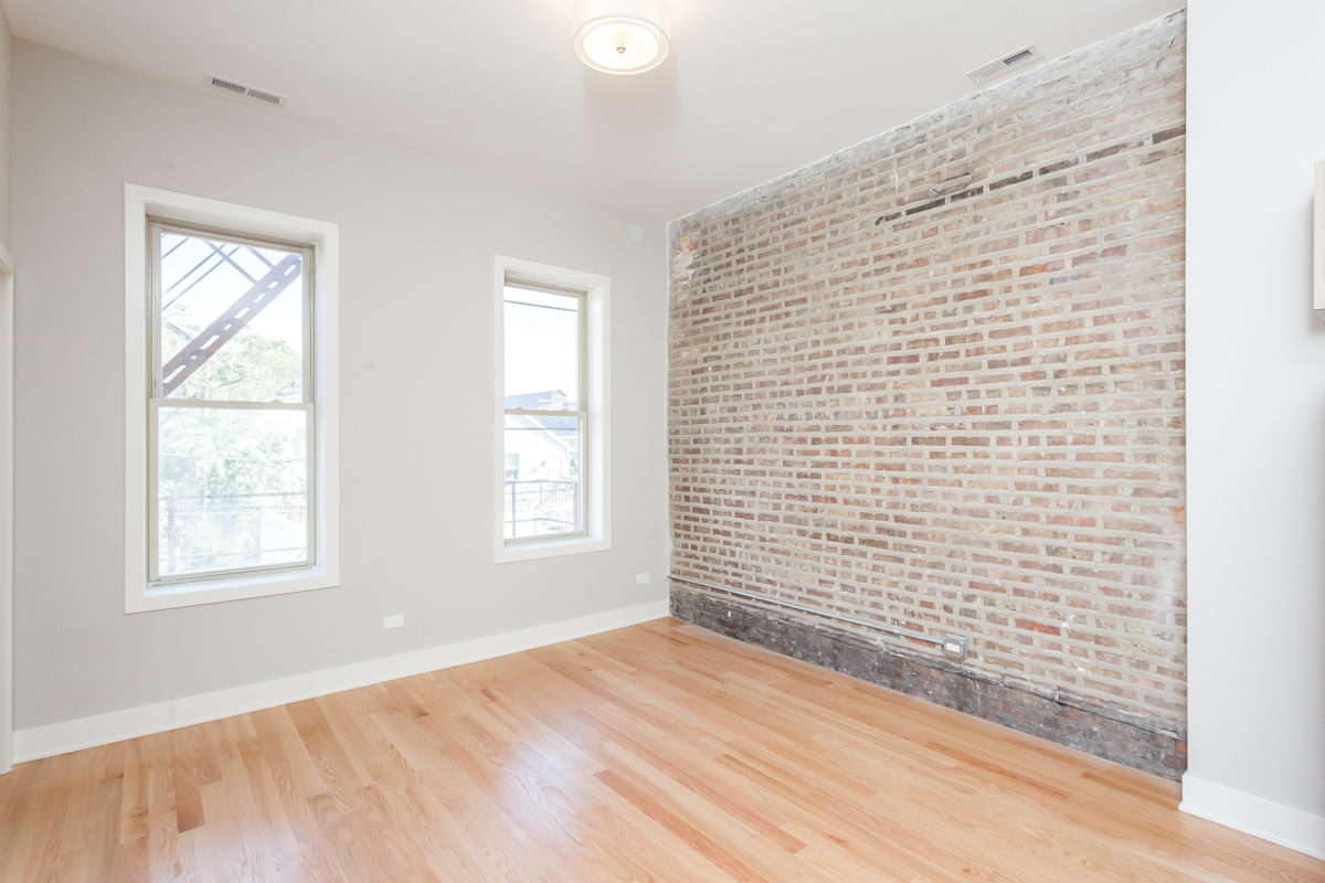 1134 W 18th Street Unit: 2R