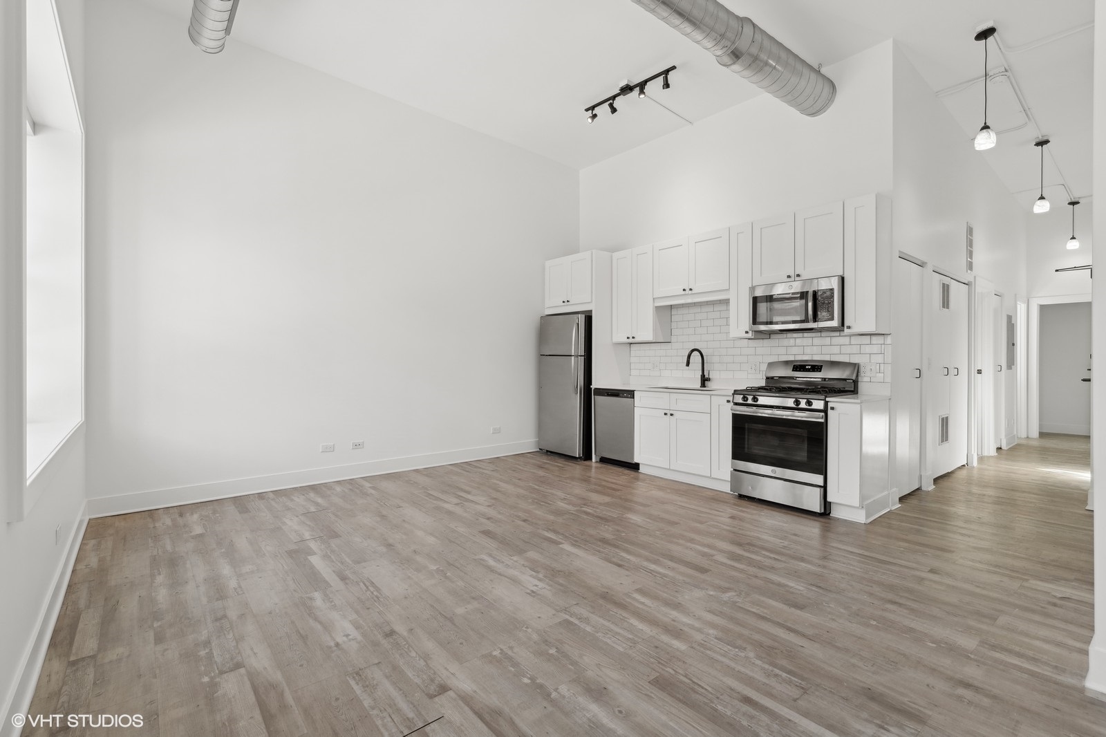 1912 N Milwaukee Avenue Unit: 1A