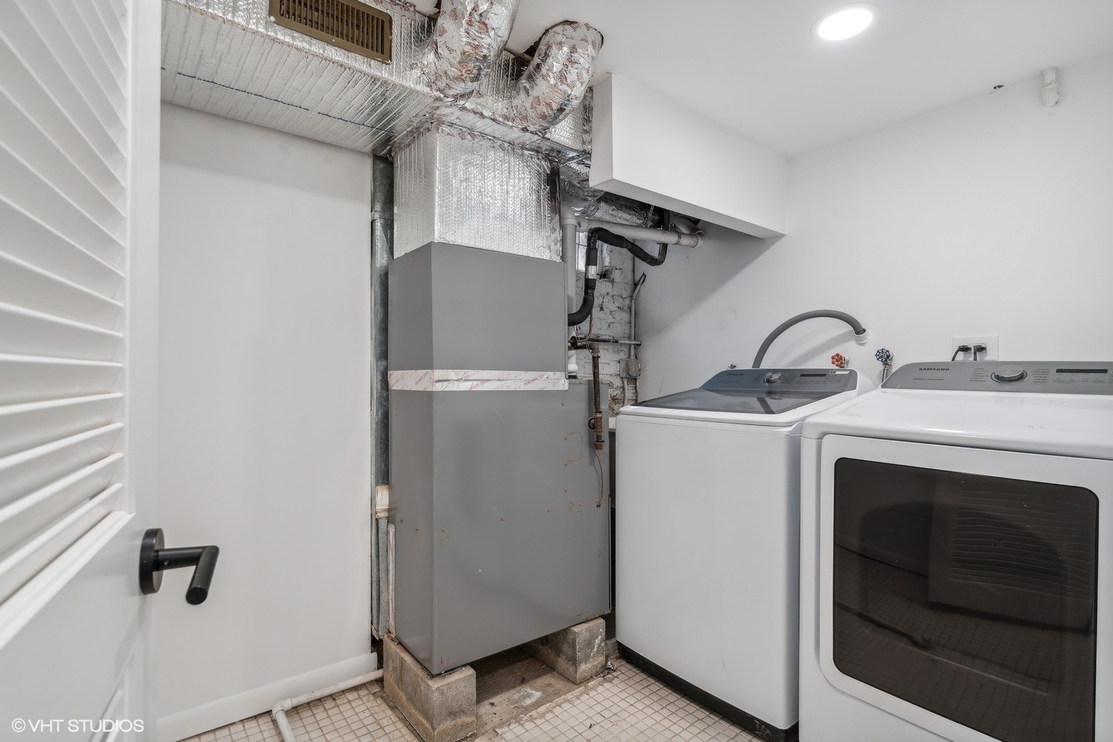 1731 W Potomac Avenue