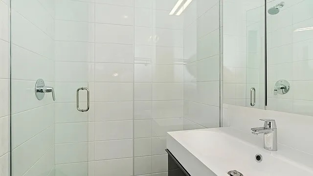 1731 W Potomac Avenue Unit: 1R