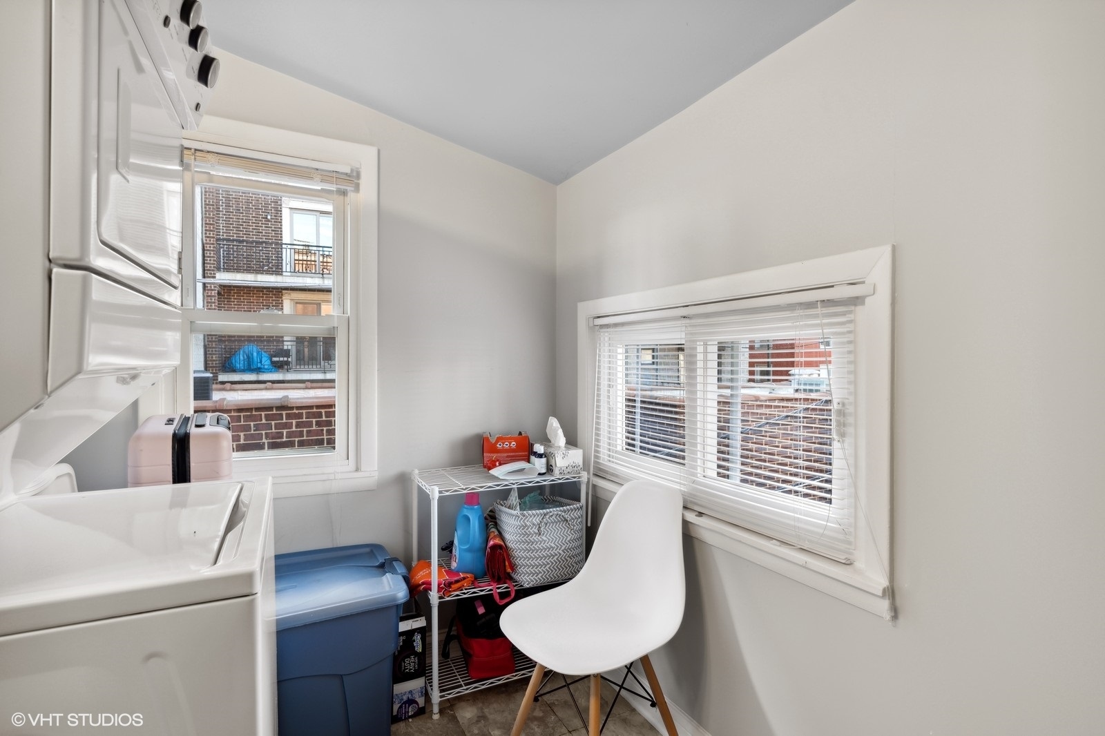 330 W EVERGREEN Avenue Unit: 3