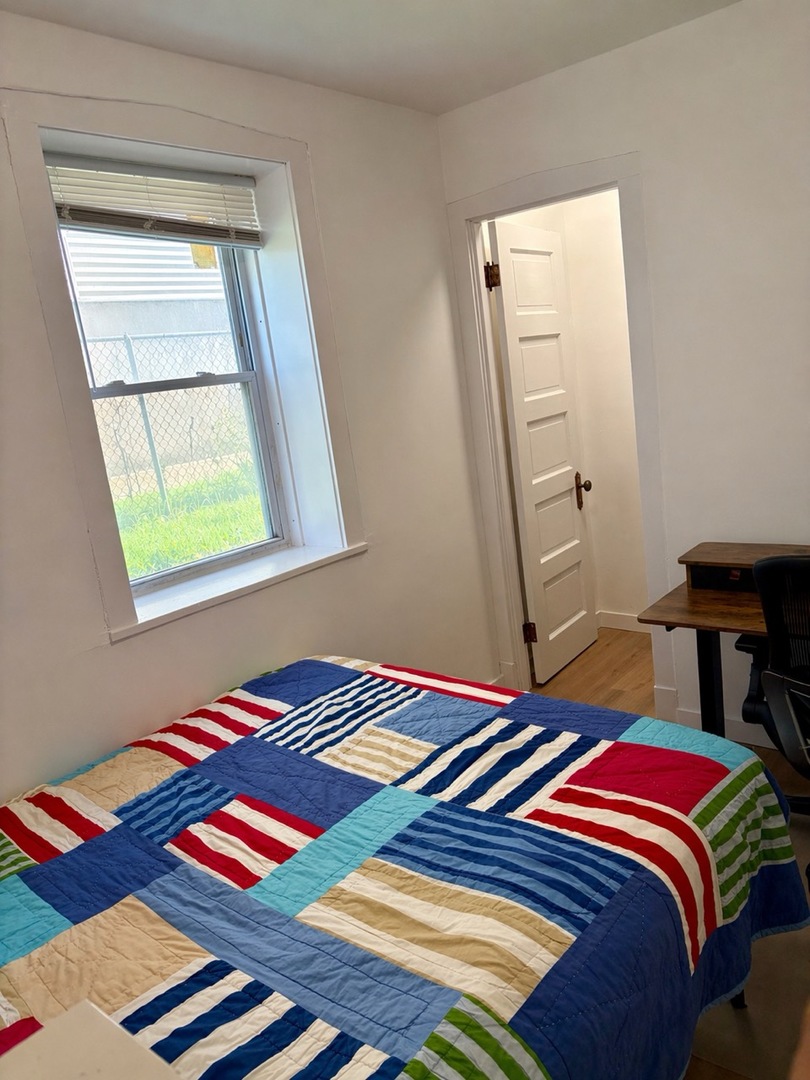 2138 N Keeler Avenue Unit: 1