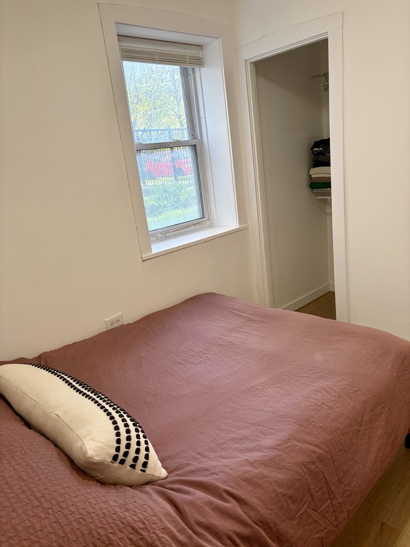 2138 N Keeler Avenue Unit: 1