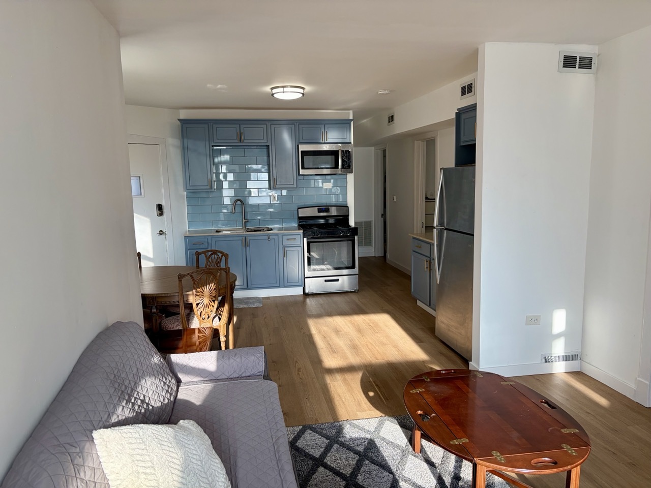 2138 N Keeler Avenue Unit: 1