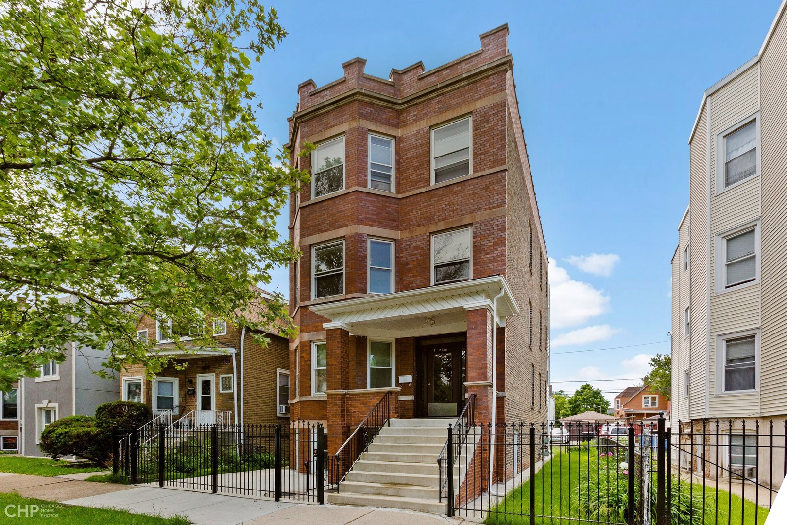 2138 N Keeler Avenue Unit: 1