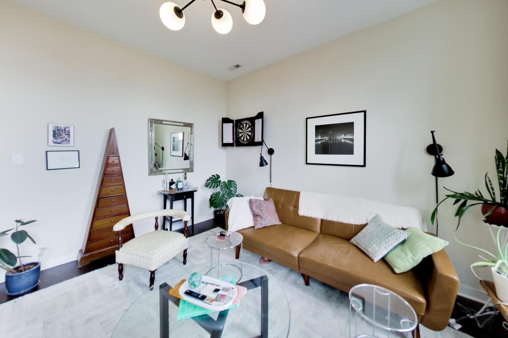 1418 W 18th Street Unit: 3