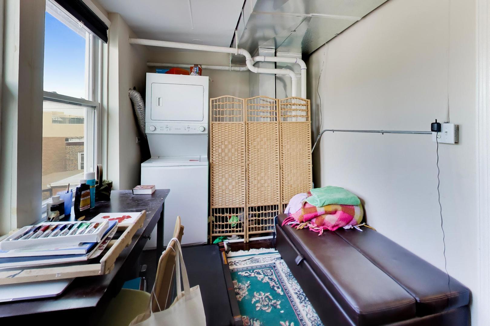 1418 W 18th Street Unit: 3