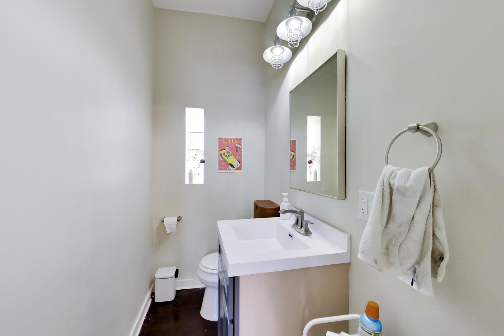 1418 W 18th Street Unit: 3