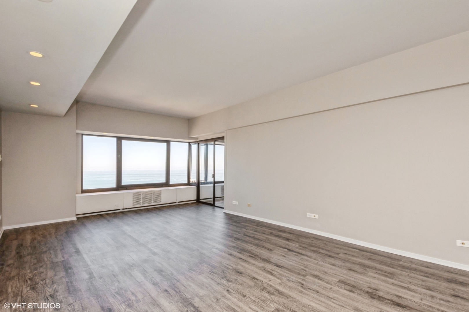 175 E Delaware Place Unit: 5308