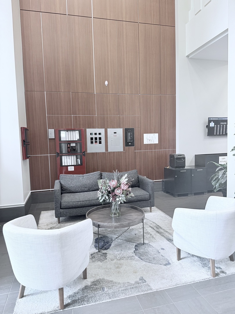 1400 S Michigan Avenue Unit: 1810