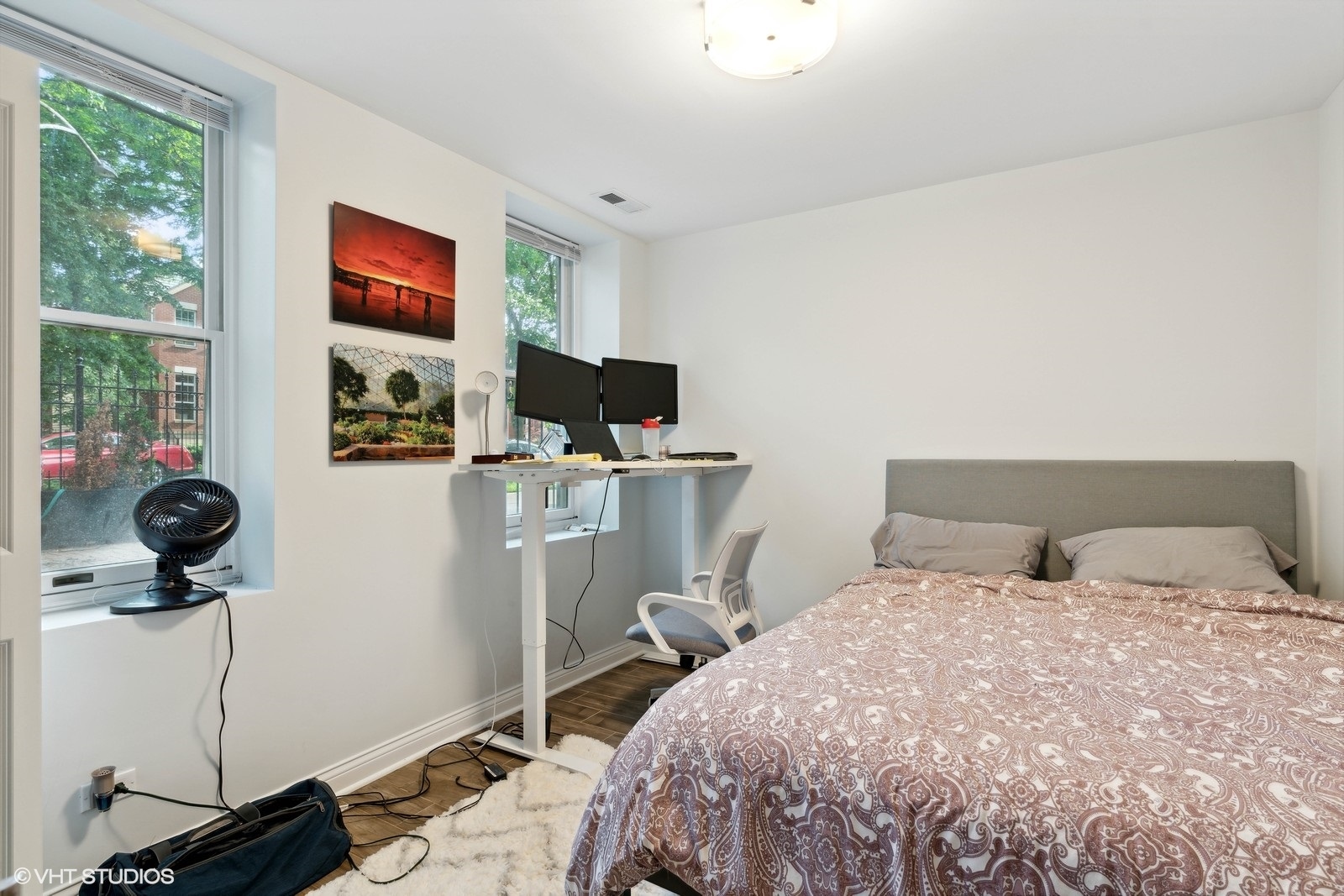 330 W EVERGREEN Avenue Unit: 1