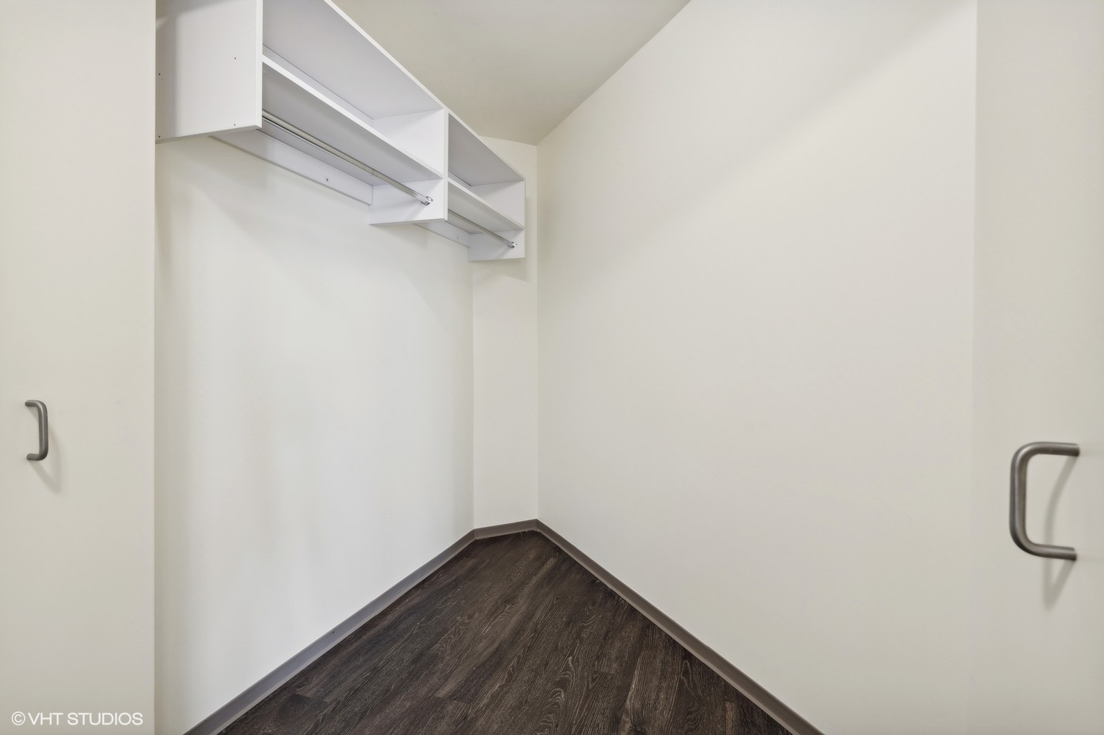 1920 N Milwaukee Avenue Unit: 406