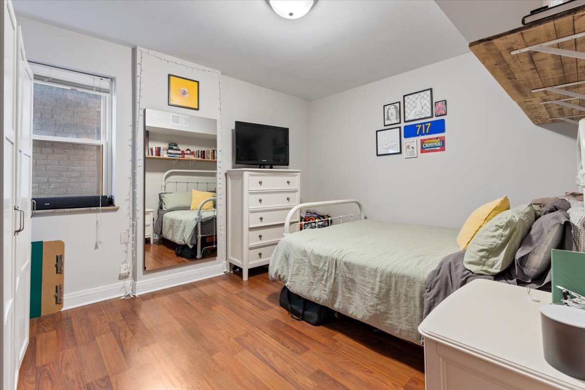 116 W Grand Avenue Unit: 3
