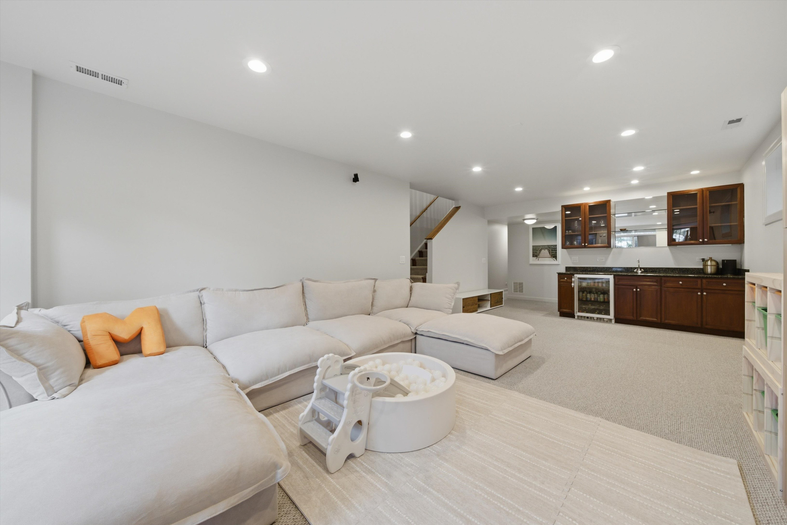 1109 W Cornelia Avenue Unit: 1W