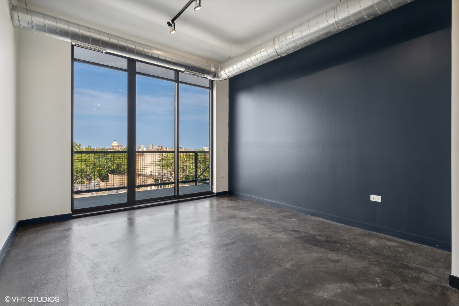 1647 N Milwaukee Avenue Unit: 403