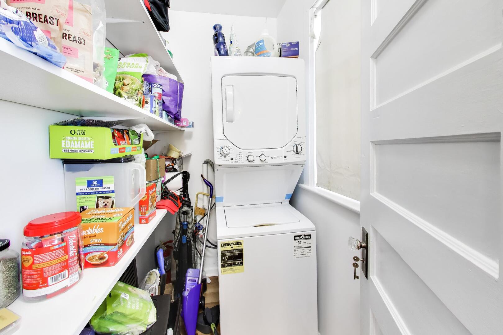 3435 N Harding Avenue Unit: 1