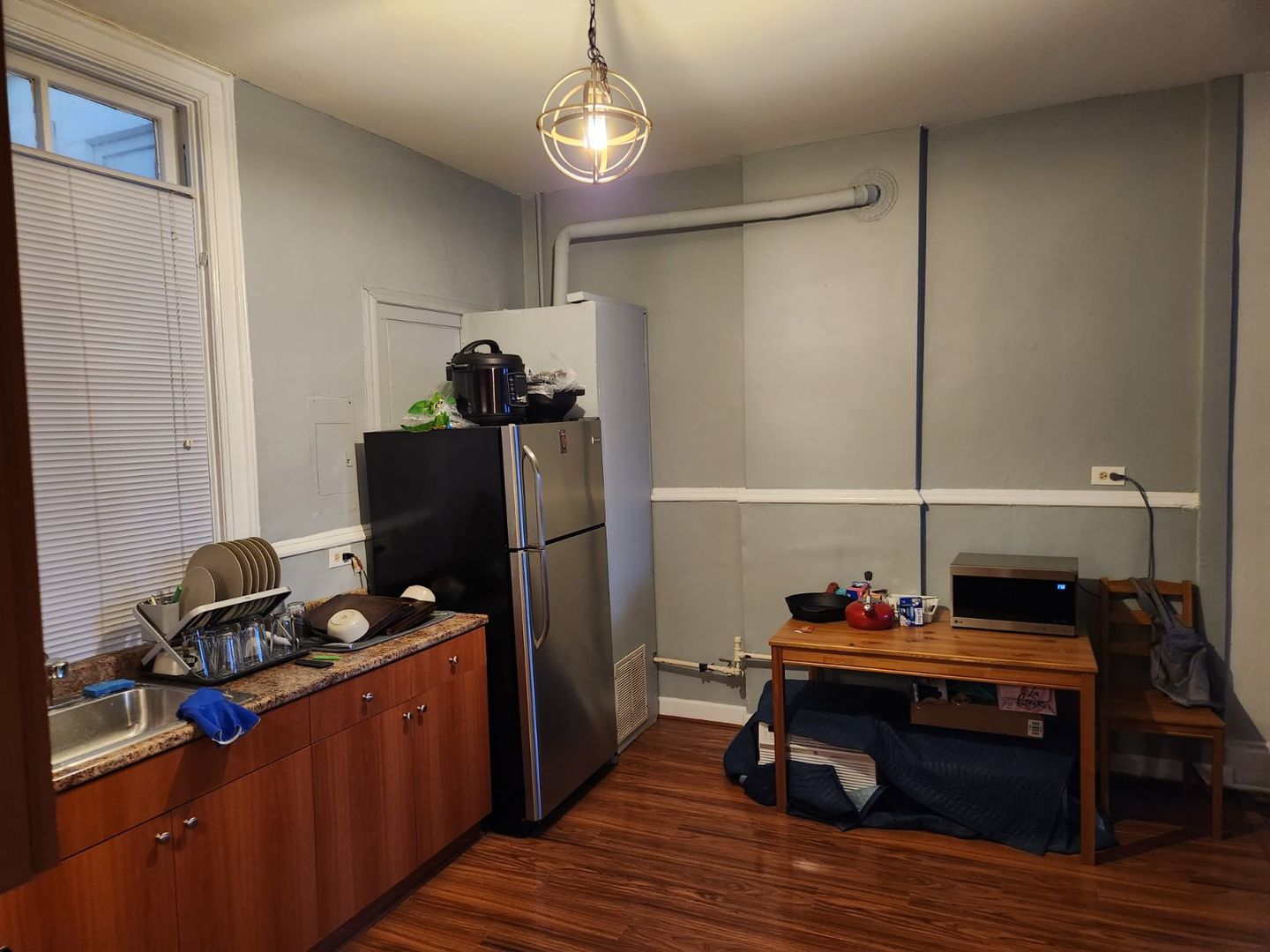 1156 W Grand Avenue Unit: 302