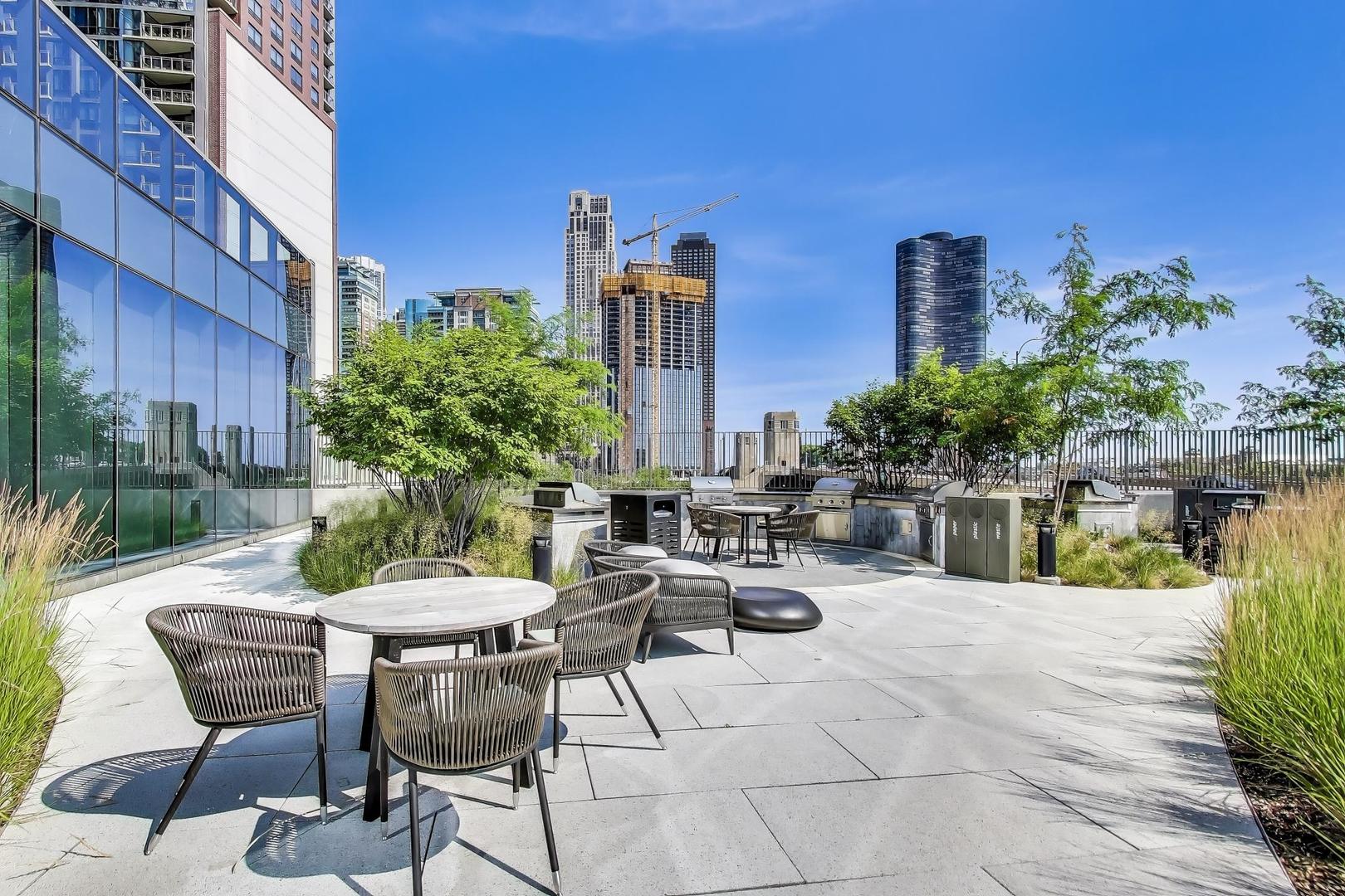 211 N Harbor Drive Unit: 403