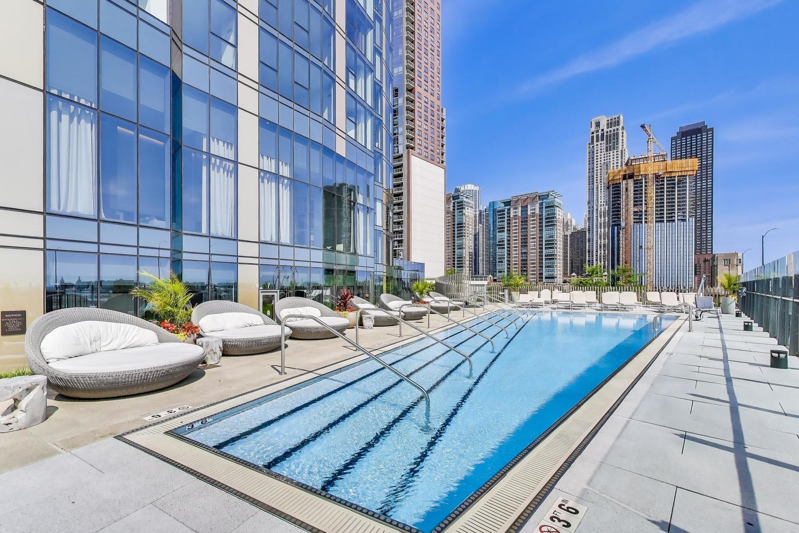 211 N Harbor Drive Unit: 403